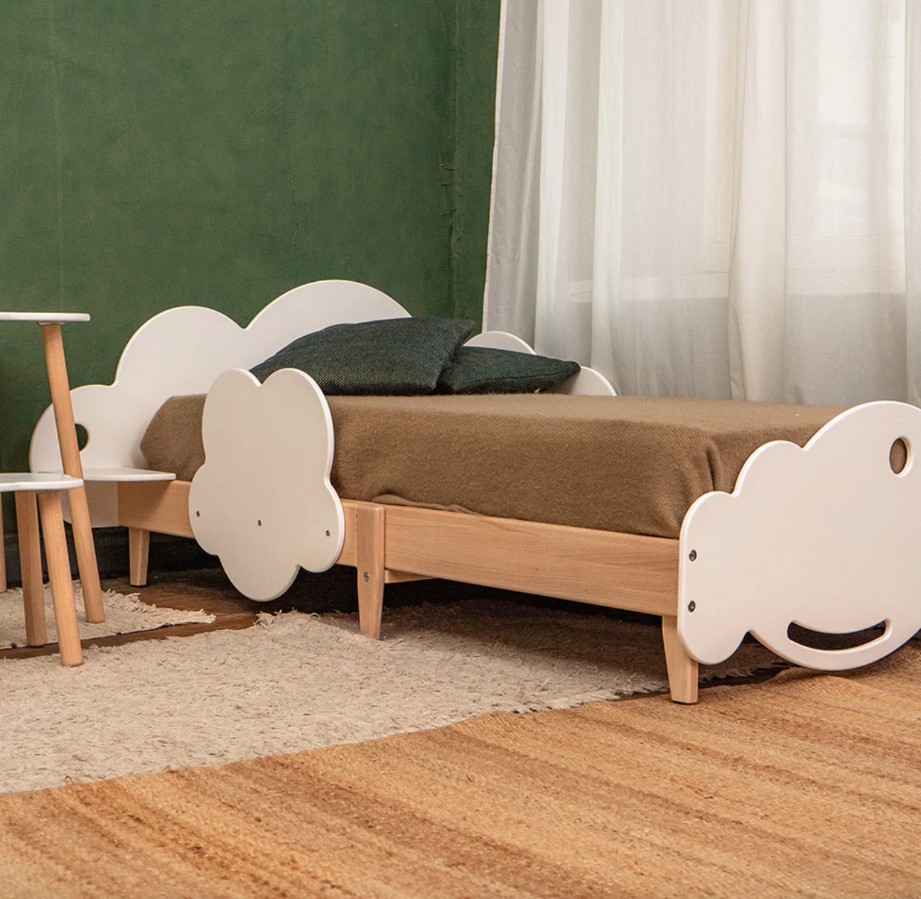 Dreamy Clouds: Toddler Wooden Floor Bed with Cloud Theme