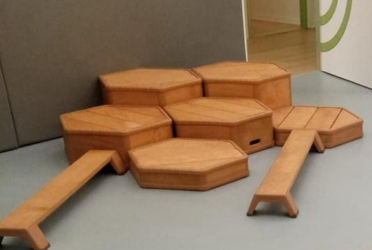 Wooden Balancing Platform Set for Kids' Active Play - Montessori Inspired