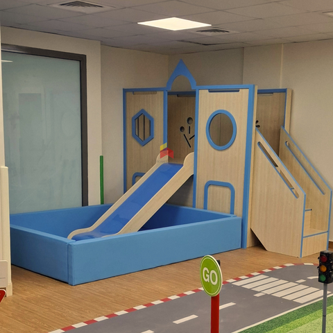 Indoor Play House With Slide And Ball Pool