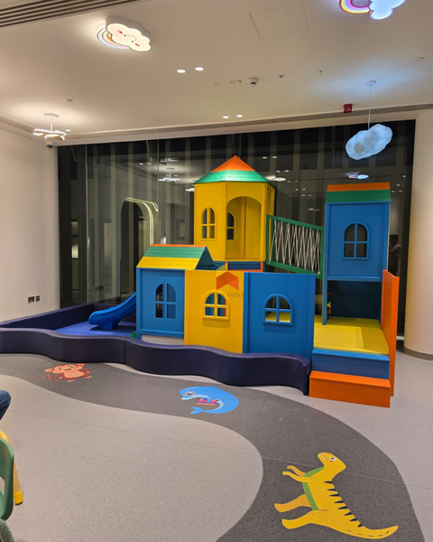 Kids Indoor Multi Level Castle Play Structure with Ball Pool