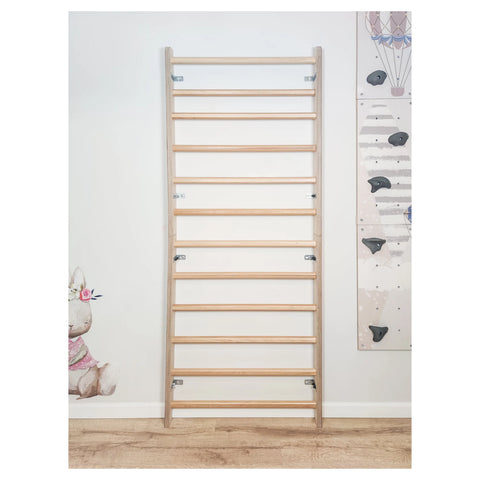 Swedish Ladder: Classic Fitness and Fun Home Decor