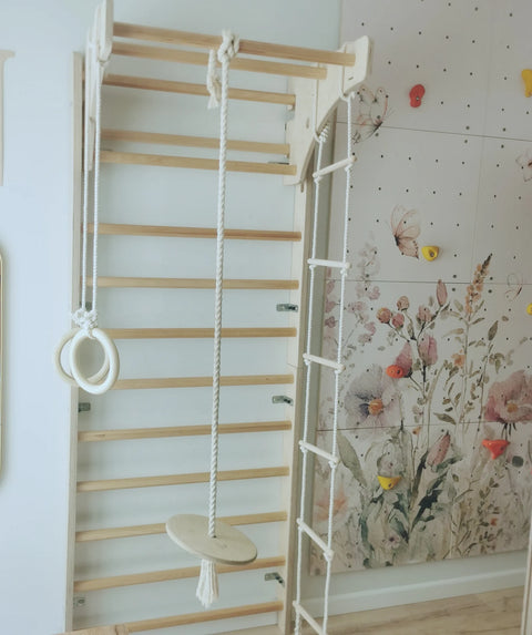 Swedish Ladder: Classic Fitness and Fun Home Decor