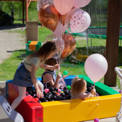 Ball Pit: Playful Fun for Kids Home Decor