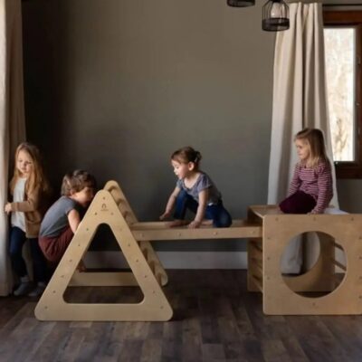 Pickar for childrens 