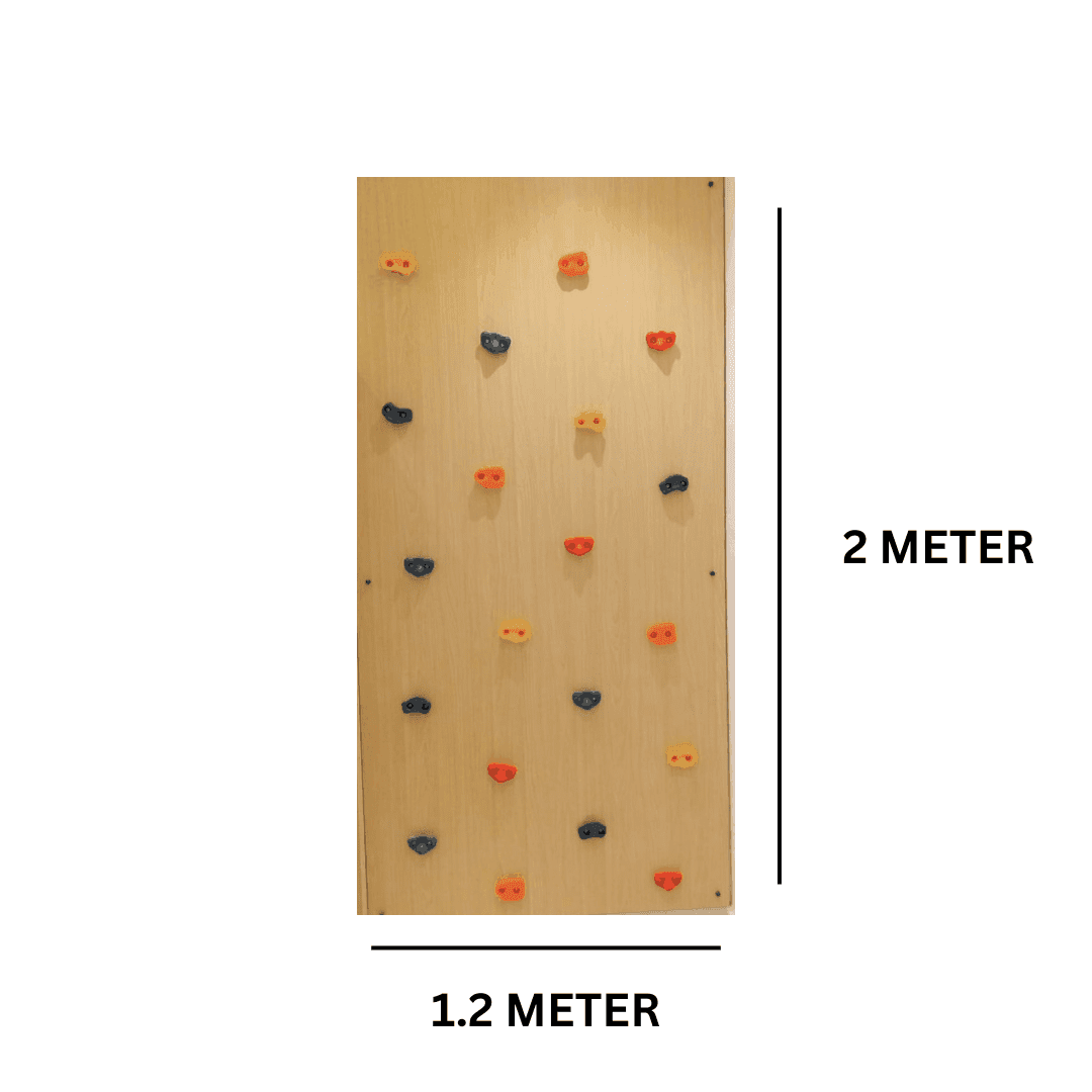 Climbing wall size